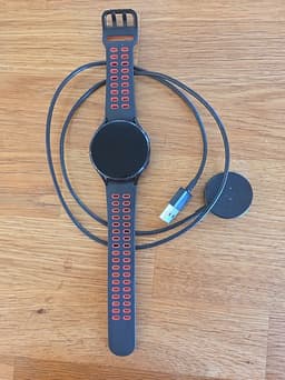 Samsung Galaxy Watch sportklocka med laddare