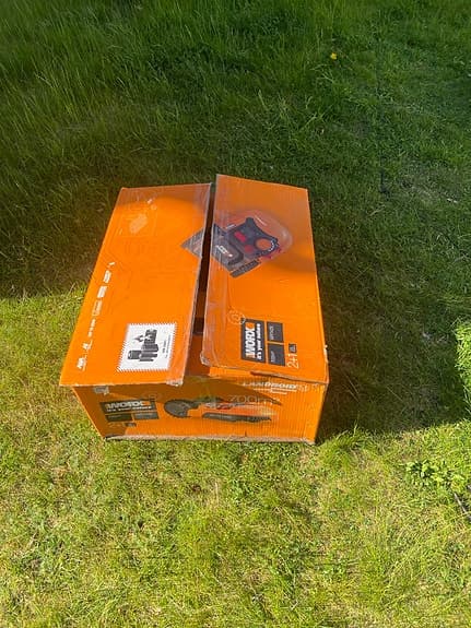 Worx Landroid M 700kvm robotgräsklippare orange