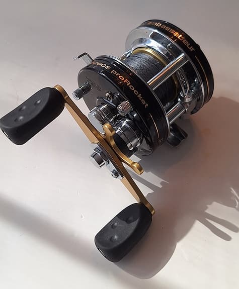 Abu Garcia Ambassadeur rulle svart/guld