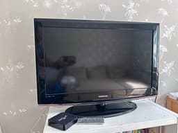 Samsung TV 32”