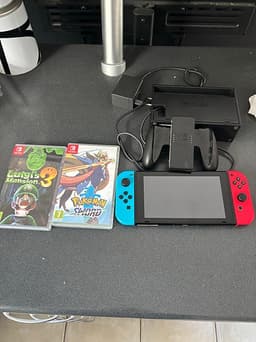 Nintendo Switch med två spel konsol