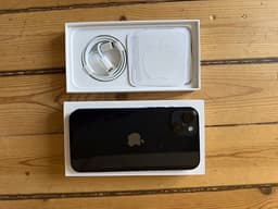 Apple iPhone 14 Plus 128 GB svart