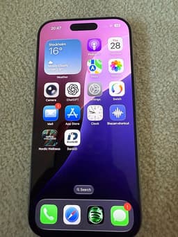 Apple iPhone 16 Pro smartphone 128 GB Titan