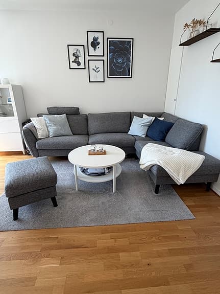Soffa + fotpall