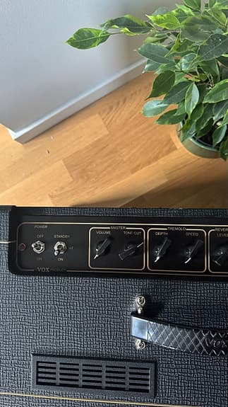 VOX AC15C1