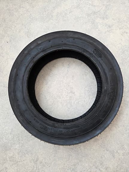 Däck och slang 10"x2.125 till Elsparkcykel