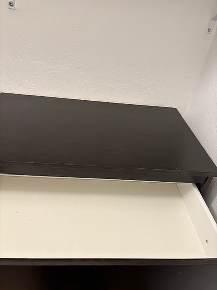 Svartbrun malmbyrå SNABB HÄMTNING
