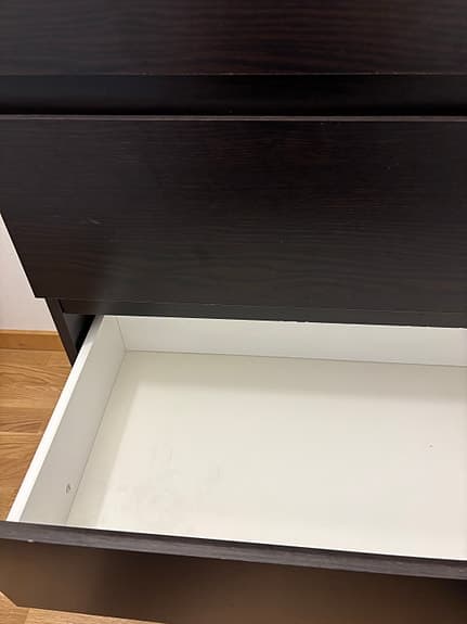 Svartbrun malmbyrå SNABB HÄMTNING