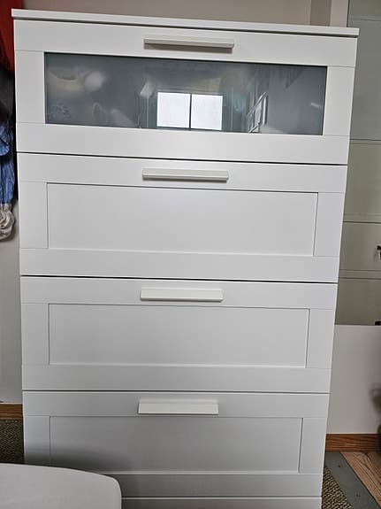 Byrå med 4 lådor - IKEA Brimnes