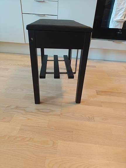 Sittbänk med skohylla