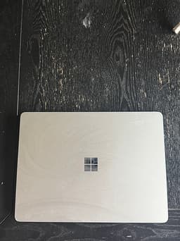 Microsoft Surface Laptop 13 tum silver modell 2036 16 ram