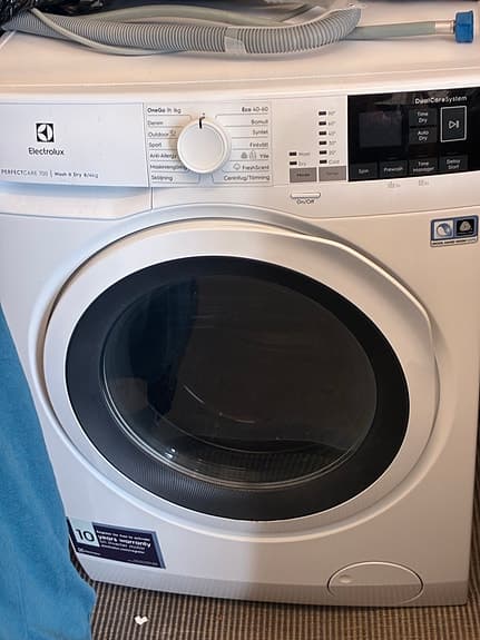 Electrolux PerfectCare 700 EW7W5268E5 kombinerad tvättmaskin/torktumlare vit