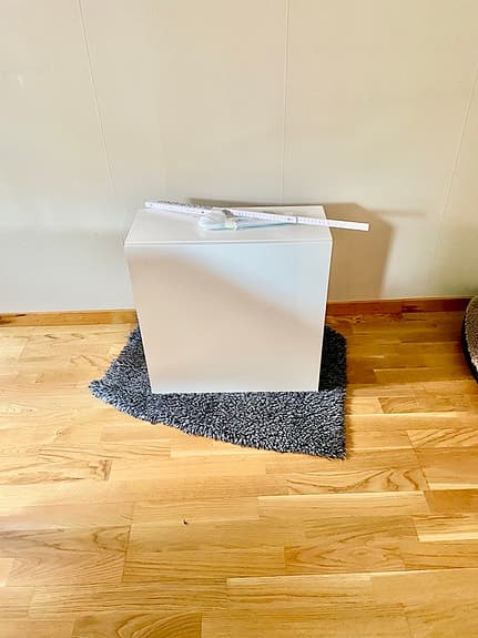 Vägghängt skåp