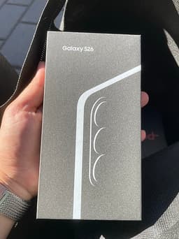 Samsung S26