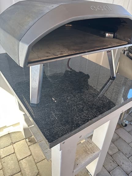 Pizzaugn och Granitbänkskiva till pizzaugn / utekök