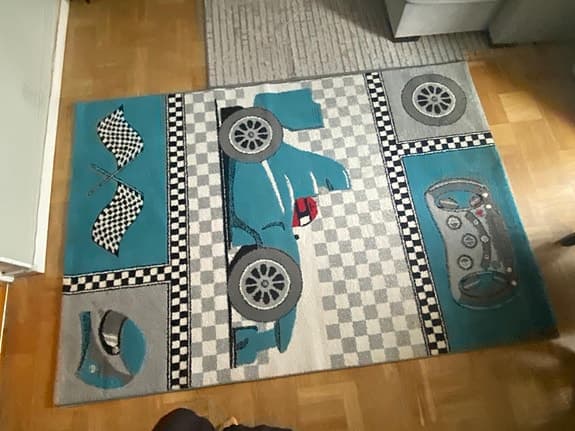 Mio barnmatta med racerbilar blå/grå