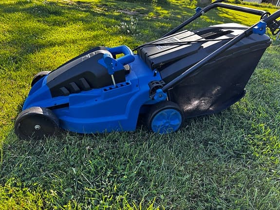 Lawn Movers LLM 332 elgräsklippare blå