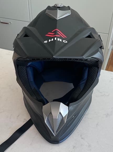 Shiro MC-hjälm MX307