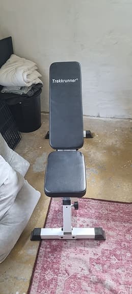 Trekkrunner justerbar träningsbänk och ställbara hantlar