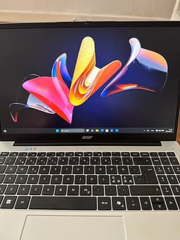 Acer laptop 15,6tum silver