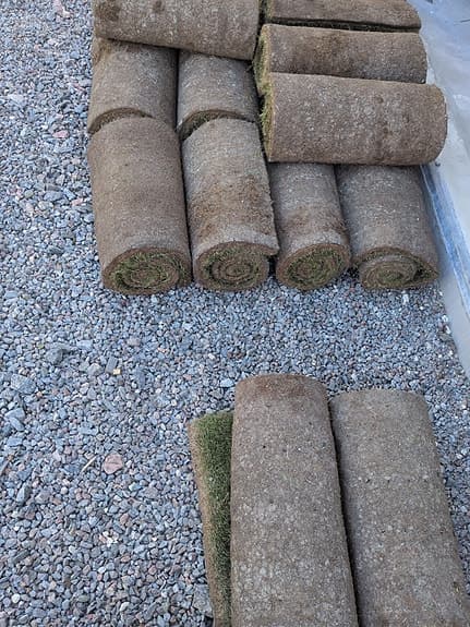 Rullgräs / färdig gräsmatta på rulle