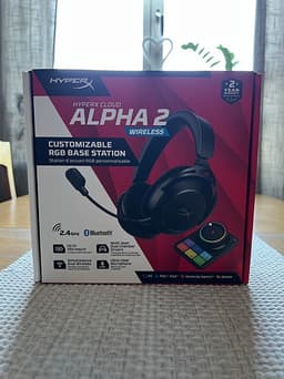 HyperX Cloud Alpha 2 Wireless gamingheadset med RGB basstation