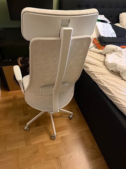 Kontorsstol från Mio (en utgående modell) nypris 1800:-