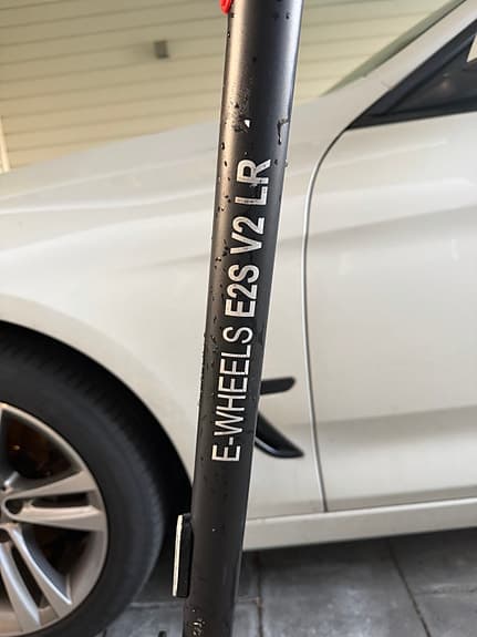 E-Wheels E2S V2 LR elsparkcykel svart