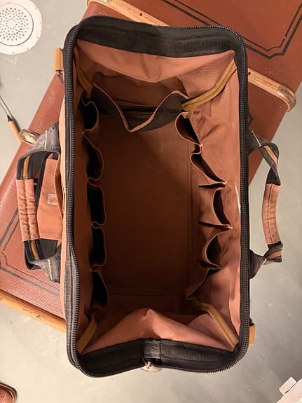 Carhartt verktygsväska 16”