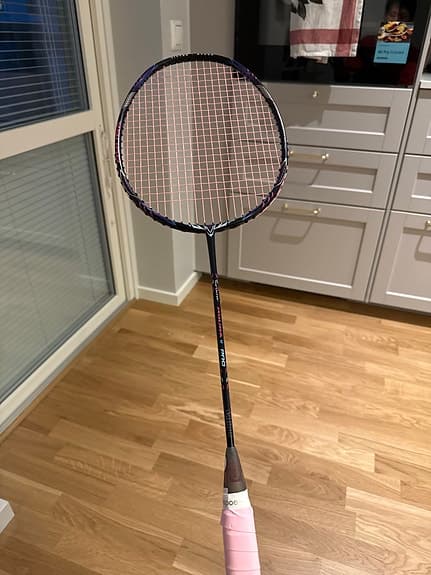 Victor Thruster Ryuga II Pro – mycket fint skick 4U5G
