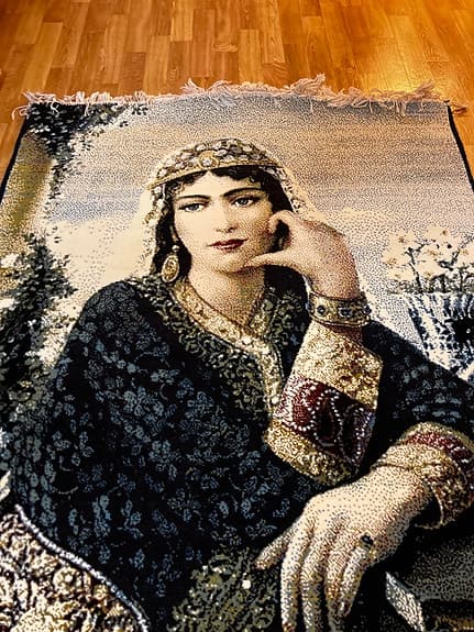 Persisk väggmatta / bildmatta från Iran ca 105 × 155 cm