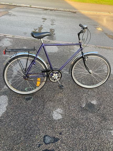 Semesterrea - Fynda en Nyservad cykel! Nyservad Crescent stadscykel 26" 5 växlar