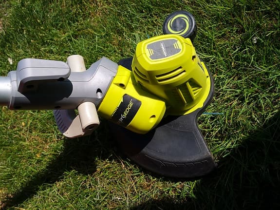 Ryobi grästrimmer 220v/700w.