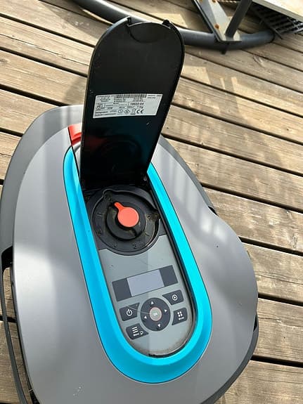 Gardena Smart SILENO City robotgräsklippare grå/blå