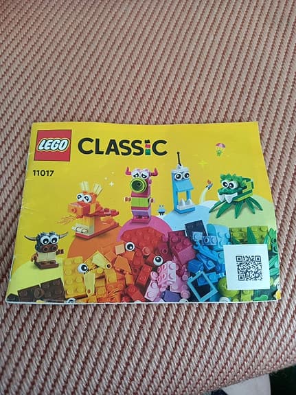 LEGO Classic 11017 färgglada figurer