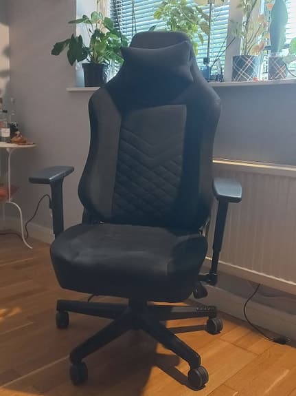 https://jysk.se/kontor/gamingstolar/gamingstol-abildaa-antracitgratt-tyg