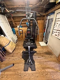 Multigym och dipsställning hemmagym