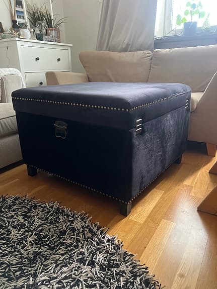 Sittbänk med förvaring