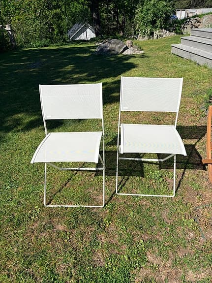 Fermob - 2 st vita Plein stolar - Fint beg skick