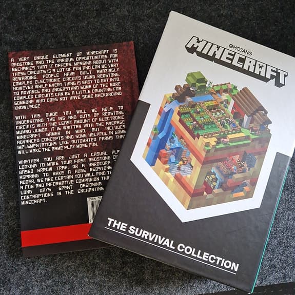 Minecraft - The Survival Collection & Redstone Handbook for Minecraft