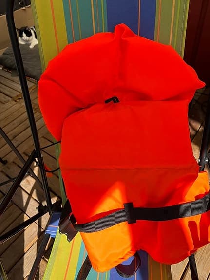 Räddningsväst för barn 20-30 kg