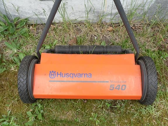 HANDGRÄSKLIPPARE Husqvarna och SELEKTA
