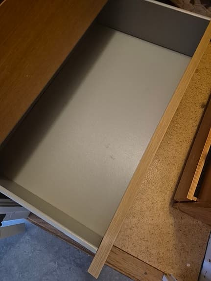 IKEA byrå med 3 lådor träfaner