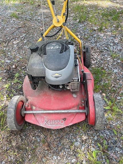 Klippo gräsklippare med Briggs & Stratton-motor