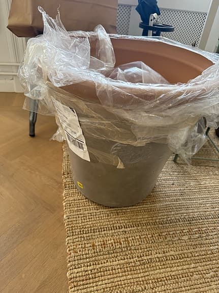 Helt ny - Stor kruka Vesani