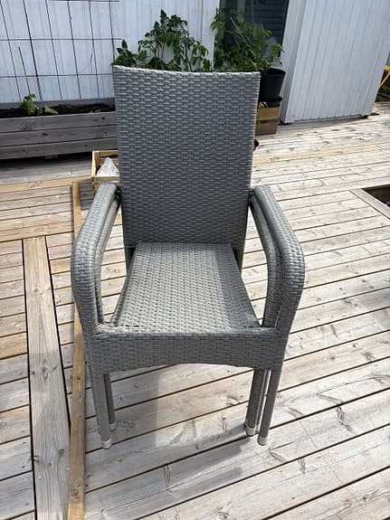 Ashby Garden stapelbara utestolar grå konstrotting