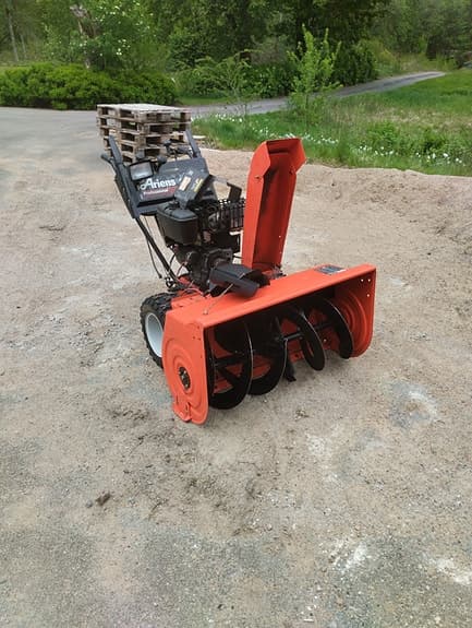 Ariens ST1336LE snöslunga orange