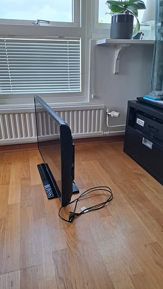 Samsung TV - 32 Tum