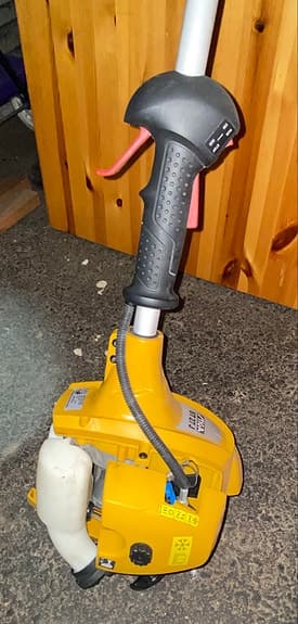 Stiga grästrimmer något defekt