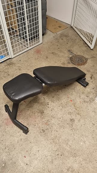 Träningsbänk justerbar svart